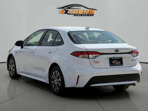 2020 Toyota Corolla Hybrid SE