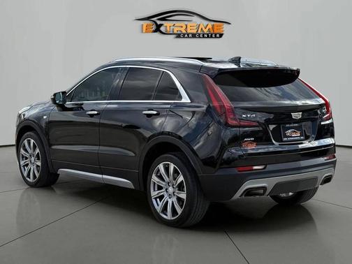 Stellar Black Metallic 2019 Cadillac XT4 Premium Luxury