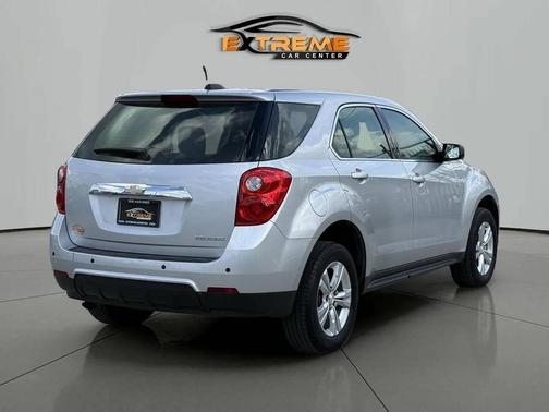 Silver Ice Metallic 2015 Chevrolet Equinox LS