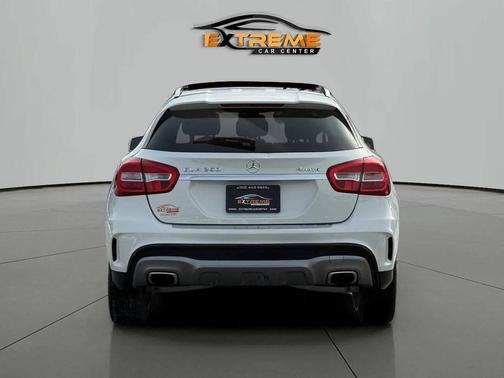 2016 Mercedes-Benz GLA-Class 4MATIC