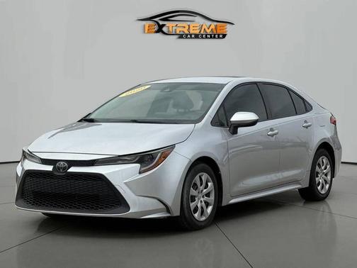 Classic Silver Metallic 2020 Toyota Corolla LE