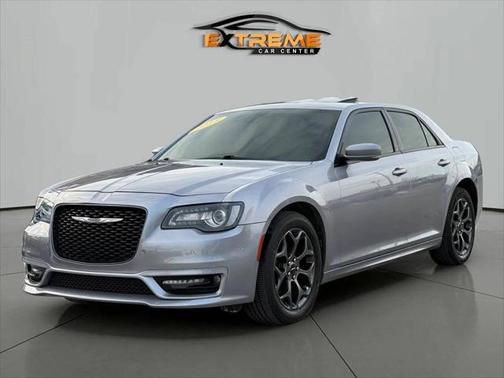 2018 Chrysler 300 S