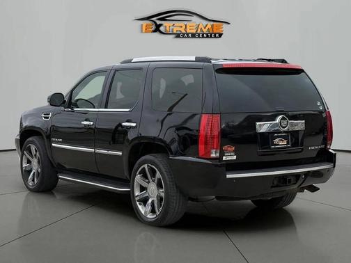 Black Ice Metallic 2011 Cadillac Escalade Luxury