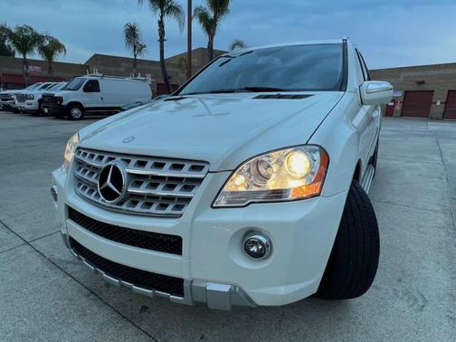 2009 Mercedes-Benz M-Class 4MATIC