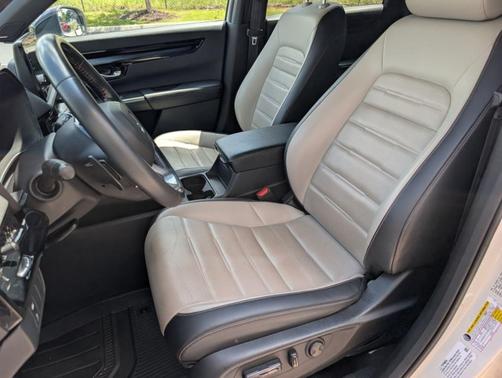 Platinum White Pearl 2023 Honda CR-V Hybrid Sport Touring