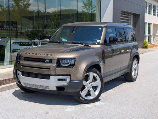 Gondwana Stone 2024 Land Rover Defender P500 SE