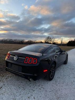 2014 Ford Mustang V6