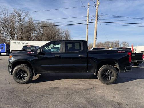 2020 Chevrolet Silverado 1500 Custom Trail Boss