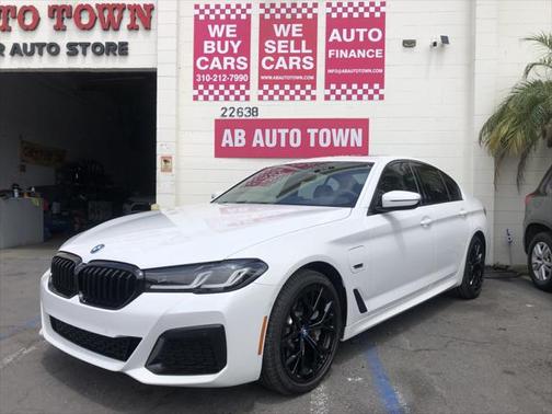 2022 BMW 530e Base