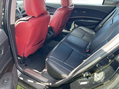 Crystal Black Pearl 2014 Acura RLX Technology Package