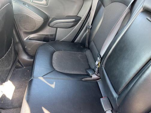 2015 Hyundai TUCSON SE