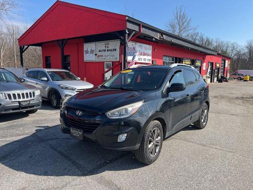 2015 Hyundai TUCSON SE