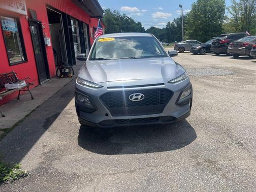 Gray 2020 Hyundai KONA SE 4dr Crossover