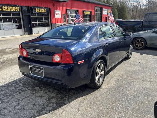 2011 Chevrolet Malibu 1LT