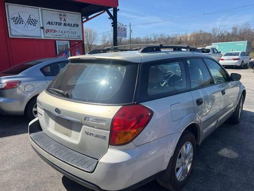 2005 Subaru Outback 2.5 i