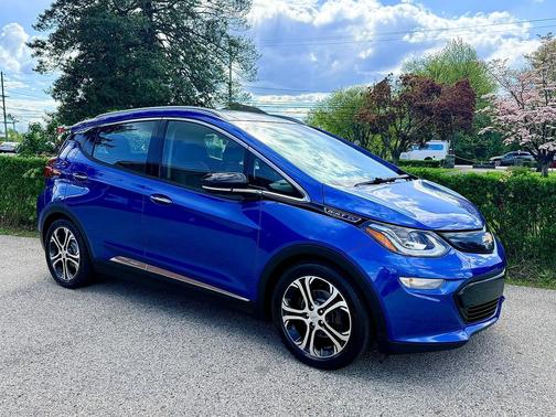 Blue Metallic 2017 Chevrolet Bolt EV Premier