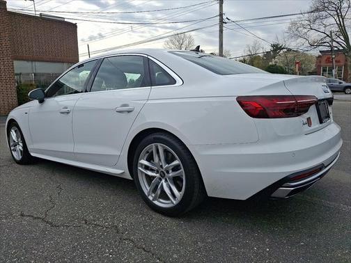 2023 Audi A4 45 S line Premium Plus
