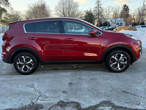 2022 Kia Sportage LX