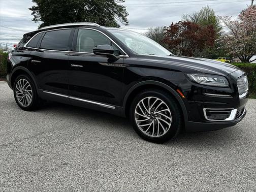 2019 Lincoln Nautilus Reserve