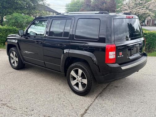 Black Clearcoat 2017 Jeep Patriot High Altitude