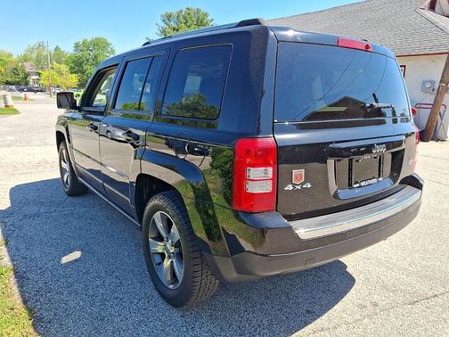 Black Clearcoat 2017 Jeep Patriot High Altitude
