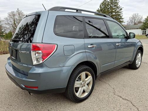 2010 Subaru Forester 2.5 X Limited