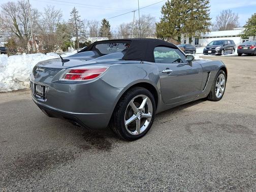 2007 Saturn Sky Base