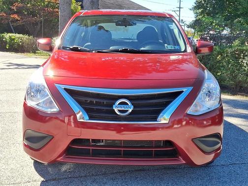 2018 Nissan Versa 1.6 S+