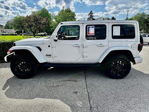 2021 Jeep Wrangler Unlimited Sahara