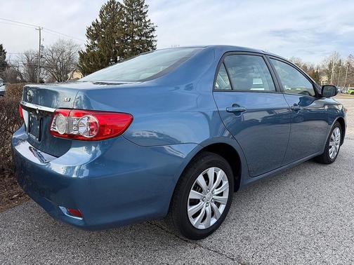 2012 Toyota Corolla LE