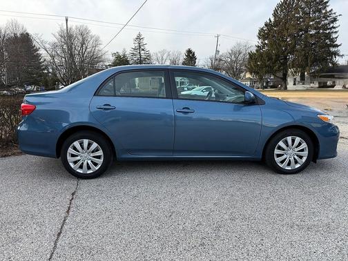 2012 Toyota Corolla LE
