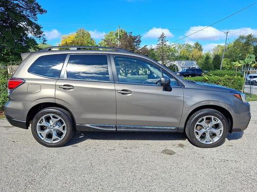 2018 Subaru Forester 2.5i Touring
