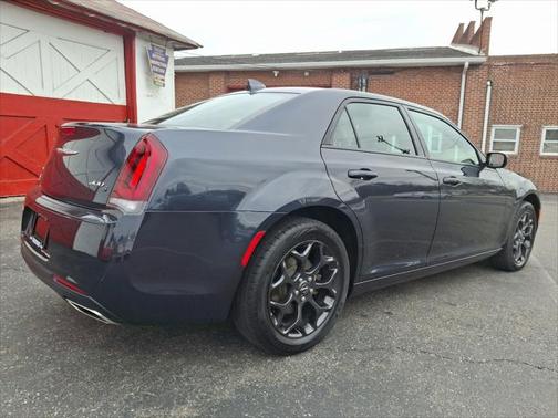2019 Chrysler 300 S