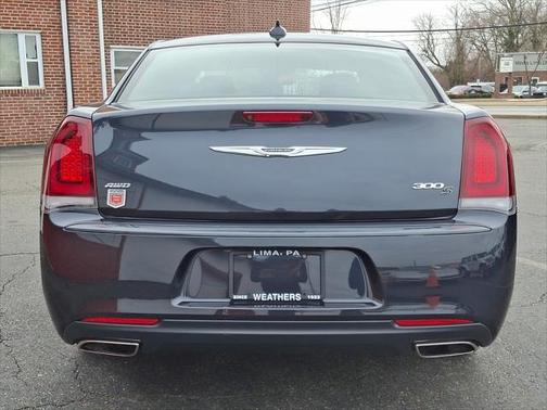 2019 Chrysler 300 S