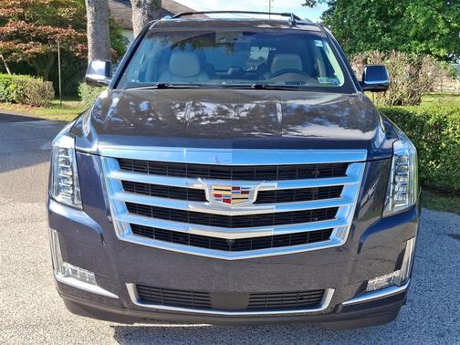 2017 Cadillac Escalade Premium Luxury