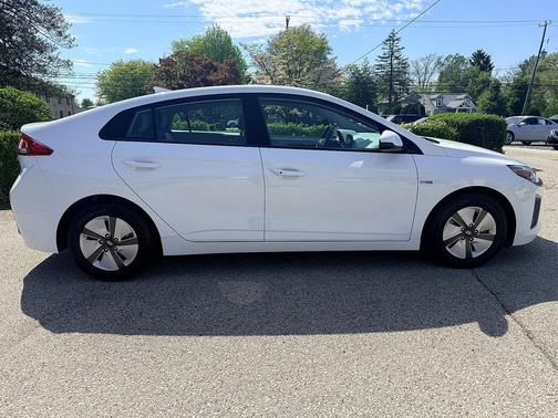 Ceramic White 2020 Hyundai IONIQ Hybrid Blue