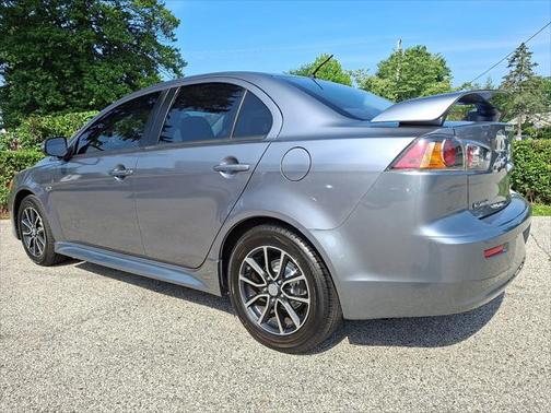 2017 Mitsubishi Lancer ES