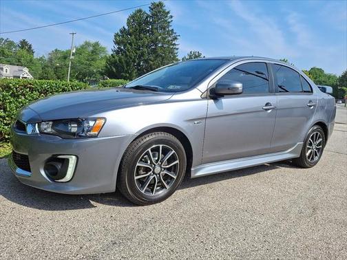 2017 Mitsubishi Lancer ES