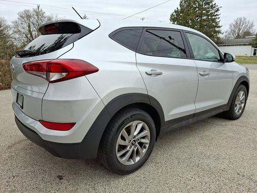 2018 Hyundai TUCSON SE