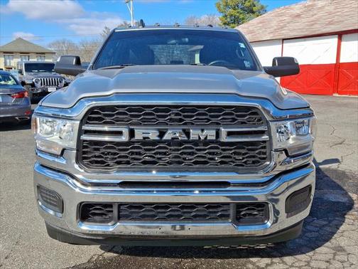 2021 RAM 2500 Tradesman Crew Cab 4x4 6'4' Box