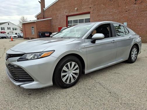 Celestial Silver Metallic - 1J9 2018 Toyota Camry Hybrid LE
