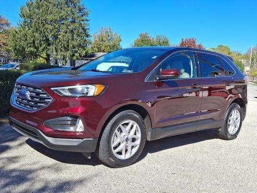 2022 Ford Edge SEL