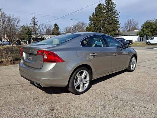 2016 Volvo S60 T5 Premier