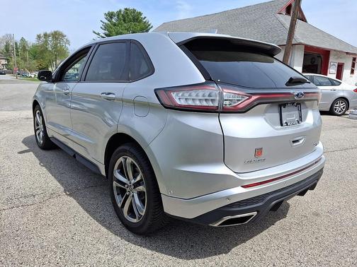Ingot Silver 2018 Ford Edge Sport