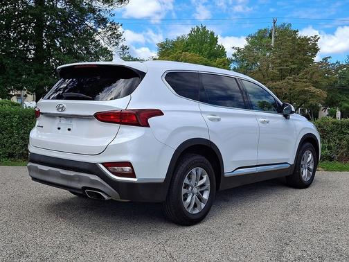 Quartz White 2019 Hyundai SANTA FE SEL 2.4