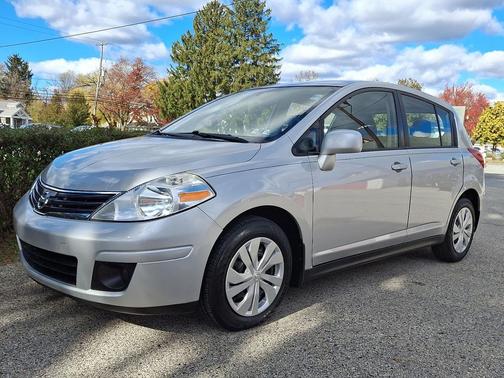 2012 Nissan Versa 1.8 S