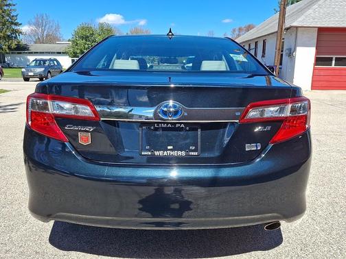 2014 Toyota Camry Hybrid XLE