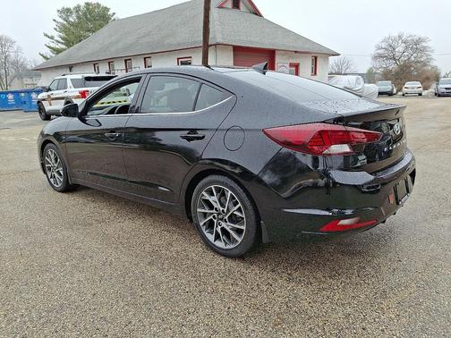 2020 Hyundai ELANTRA Limited