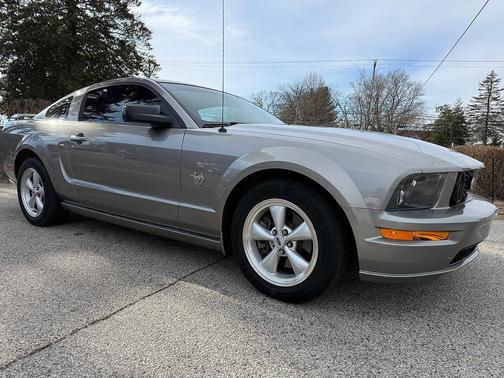2009 Ford Mustang GT Premium