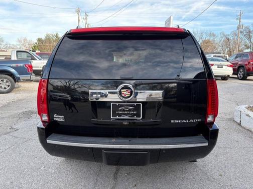 2009 Cadillac Escalade Base
